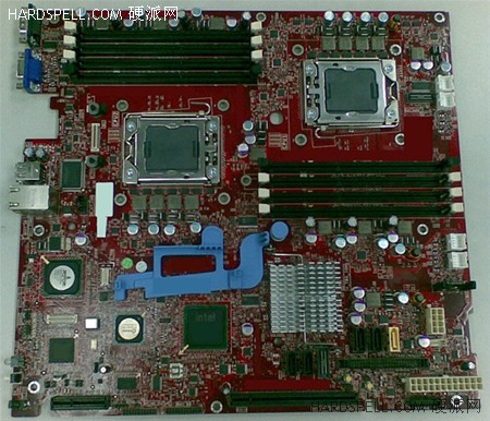 富士康双接口Nehalem服务器主板曝光