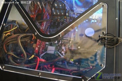 浅谈Nehalem架构真正奥妙 系统多图展示 