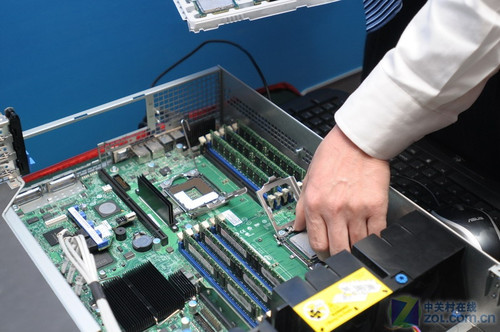 不仅是制程 至强5500到5600的改进解读 