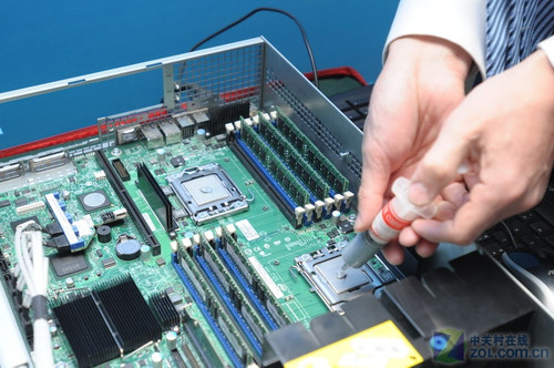 不仅是制程 至强5500到5600的改进解读 