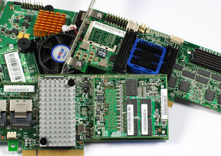 Ϊ 46Gb/s SAS RAID