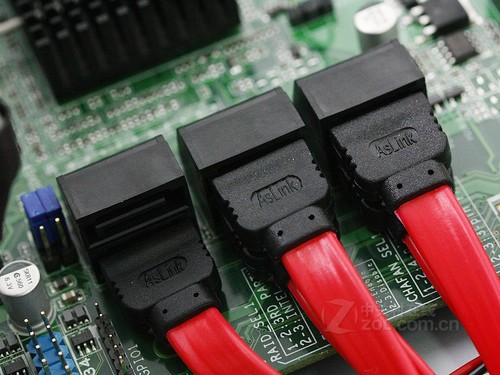 SMB I146738Sײ 