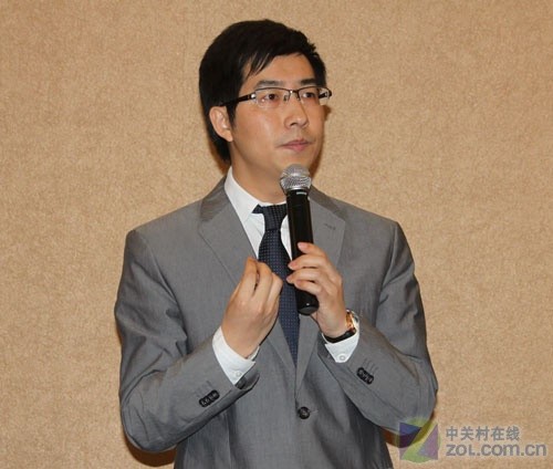 英特尔入门级E3问世  渠道市场新品就绪 